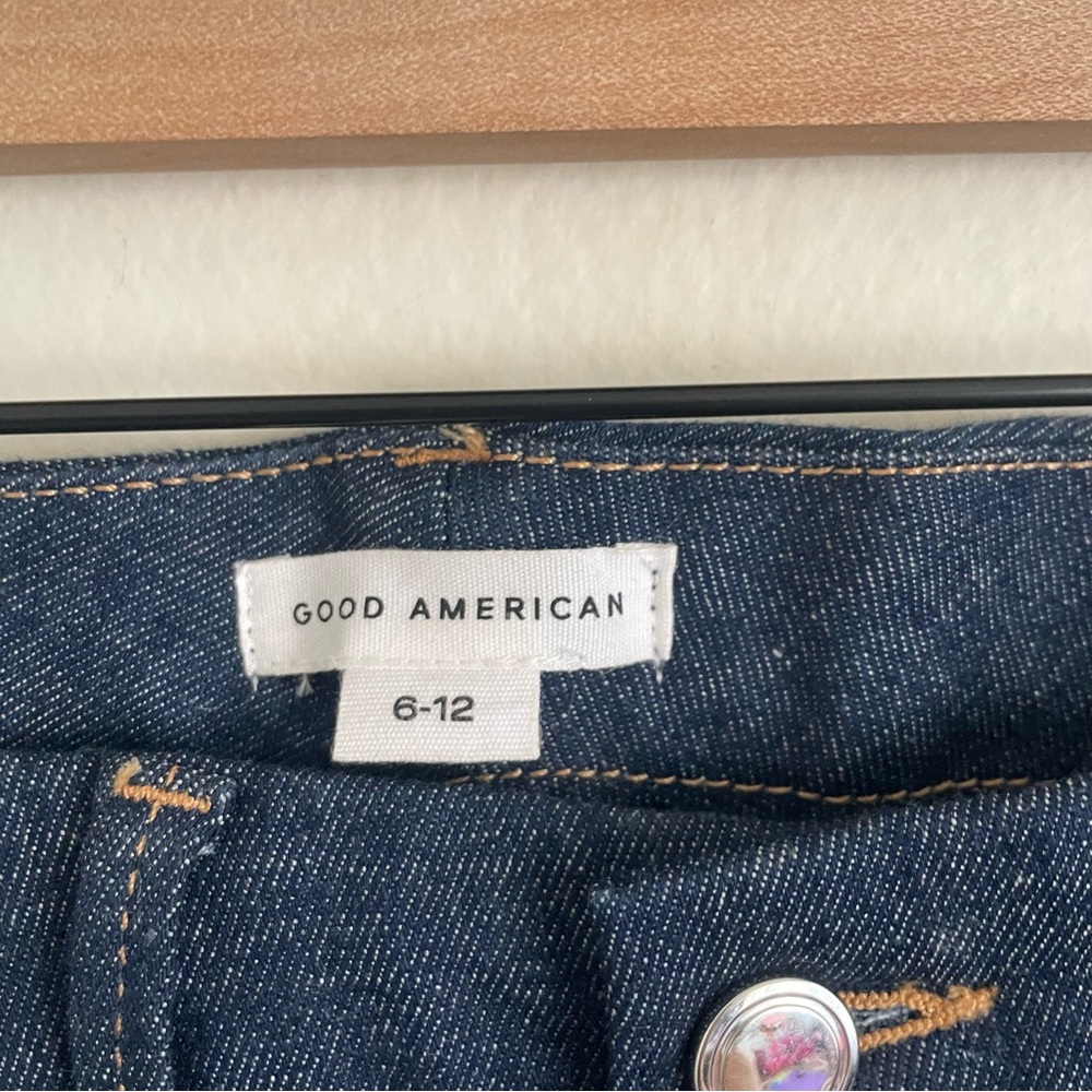 NWT Good American Dark Blue Flare Jeans - Picture 6 of 8